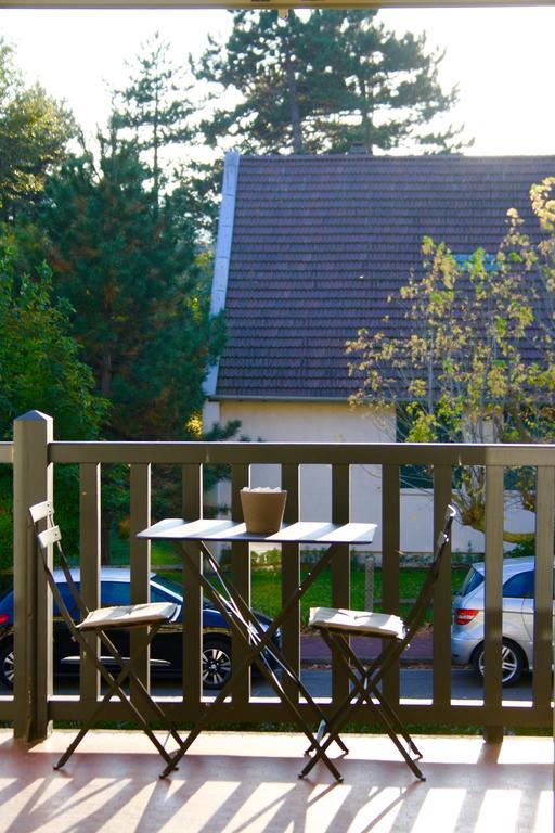 Appartement Le Clos De Sablier トゥルジェヴィル 部屋 写真