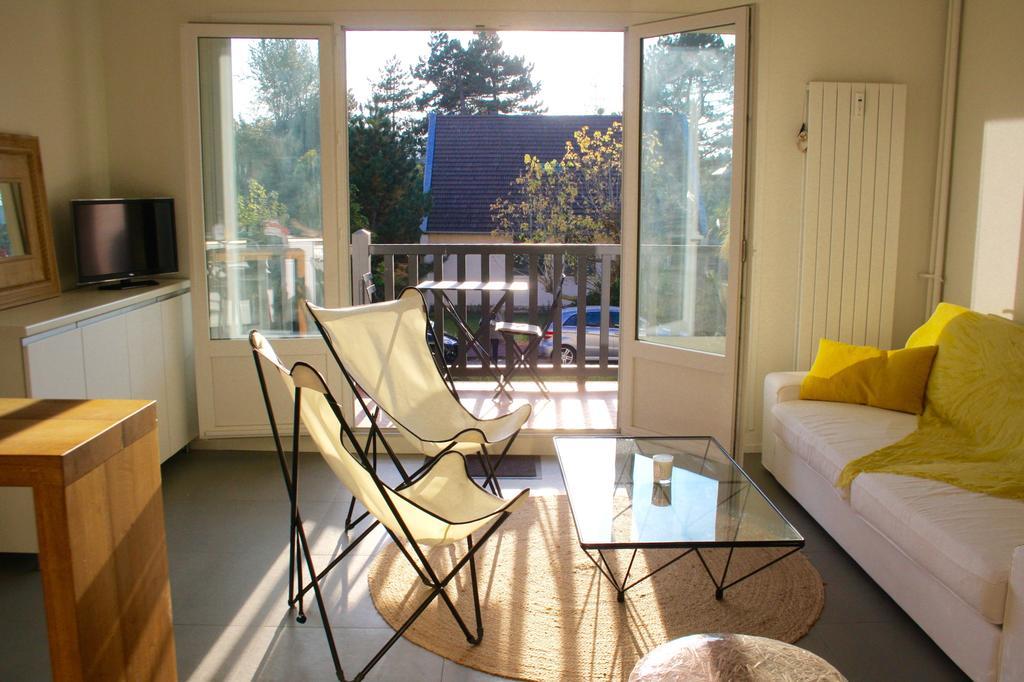 Appartement Le Clos De Sablier トゥルジェヴィル 部屋 写真